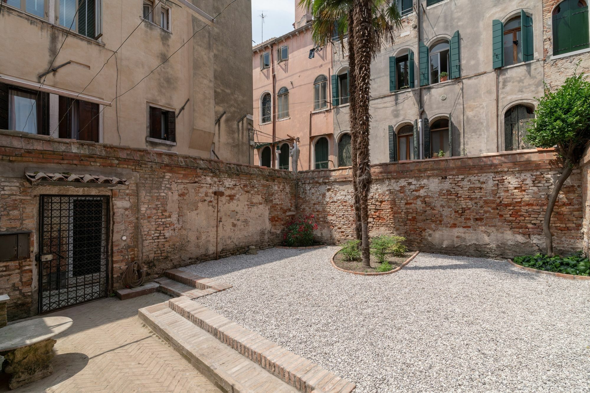 Rio Terra' Canal View Apartment Venice Exterior photo